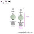 E-706 xuping moda más reciente diseño linterna forma diseño sintético zircon damas pendientes